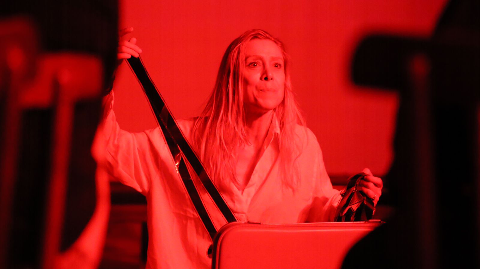 Patricía Niedermeier atua em Maya peça inspirada na vida e obra da multiartista americana Maya Deren